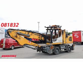 krockskadad bil machine Liebherr  LH22M Overslagkraan BY 2015 2015