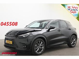 Vaurioauto  passenger cars Lexus LBX Relax 2WD ACC HUD LRHZ 360° Leder Navi 4781km!! 2025/10