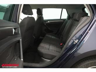 Volkswagen Golf 1.6 TDI 110pk Comfortline Clima Navi Cruise SHZ picture 9