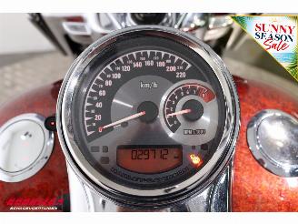 Harley-Davidson  FLHRSE5 CVO Road King picture 12