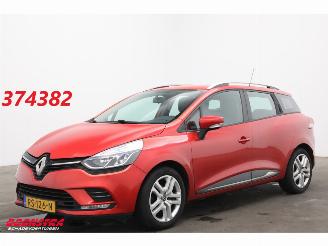 okazja samochody osobowe Renault Clio Estate 1.5 dCi Ecoleader Zen Navi Bluetooth Airco Cruise PDC AHK 2018/1