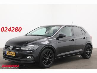 krockskadad bil auto Volkswagen Polo 1.6 TDI Comfortline 5-DRS ACC Airco Navi Apple Android AHK PDC 2020/1