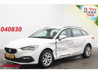 uszkodzony samochody osobowe Seat Leon Sportstourer 2.0 TDI Aut. Style LED ACC Virtual Apple/Android Camera LRHZ SHZ 2022/3