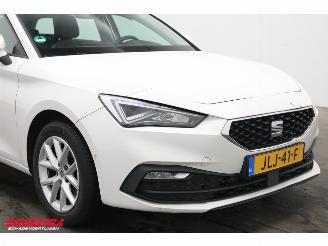 Seat Leon Sportstourer 2.0 TDI Aut. Style LED ACC Virtual Apple/Android Camera LRHZ SHZ picture 5