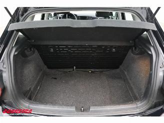 Volkswagen Polo 1.0 MPI Comfortline Airco Bluetooth Cruise picture 26