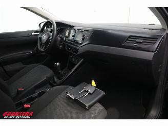 Volkswagen Polo 1.0 MPI Comfortline Airco Bluetooth Cruise picture 12