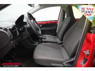 Volkswagen Up! 1.0 move up! BlueMotion 5-drs Airco picture 9