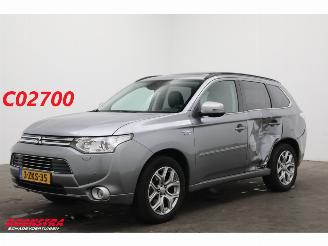 Damaged car Mitsubishi Outlander 2.0 PHEV Instyle+ 4X4 ACC Schuifdak Leder Camera SHZ 183.069 km! 2015/3