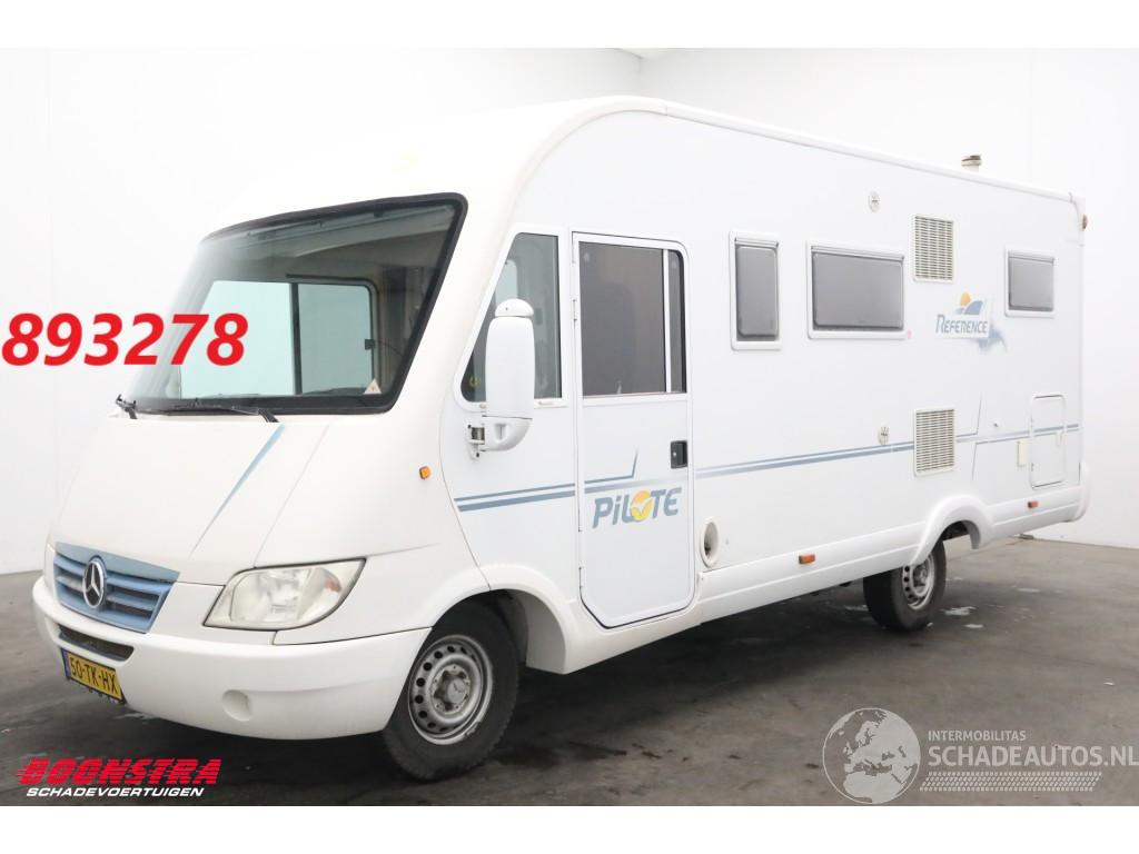 Pilote Reference 316 CDI Solar Hefbed Garage Oven Douche Cruise 126.867 km!