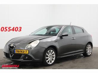 Unfallwagen Alfa Romeo Giulietta 1.4 T Distinctive Bluetooth Clima Cruise 2011/2