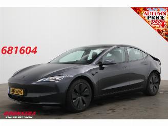 skadebil auto Tesla Model 3 RWD 60 kWh Fahrbar Pano LED ACC Leder Camera SHZ 2025/12