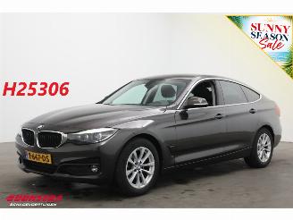 Vaurioauto  passenger cars BMW 3-serie GT 318d AUT Clima Cruise Camera SHZ PDC 97.001 km! 2018/9