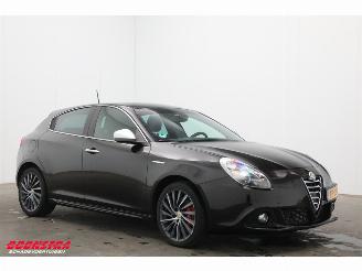Alfa Romeo Giulietta 2.0 JTDm Aut. Exclusive Leder Clima Cruise picture 2