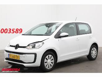 damaged passenger cars Volkswagen Up! 1.0 Airco Bluetooth 2023/9