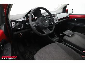 Volkswagen Up! 1.0 move up! BlueMotion 5-DRS 98.606 km! picture 12
