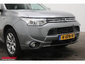Mitsubishi Outlander 2.0 PHEV 4WD Executive Edition Navi Clima Cruise Camera AHK picture 5