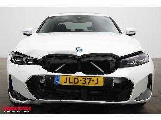 BMW 3-serie 330e M-Sport Cruise Navi Leder Schuifdak Camera Apple/Android SHZ AHK PDC picture 7
