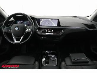 BMW 1-serie 118i Aut. Sport Line Navi Camera Virtual SHZ LrHZ PDC 85.887 km! picture 16