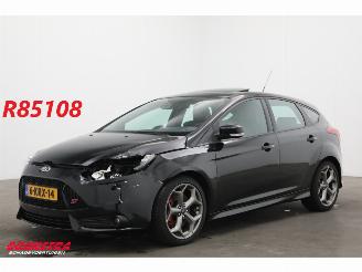 Ford Focus 2.0 EcoBoost ST-3 250 PK Schuifdak Leder Clima Cruise Camera SHZ picture 1