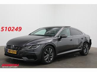 krockskadad bil auto Volkswagen Arteon 2.0 TSI DSG Business R-Line ACC Virtual Glasdak Apple/Android Navi SHZ PDC 2017/11