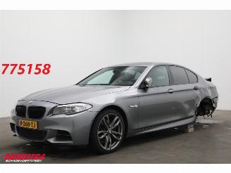 škoda osobní automobily BMW 5-serie M550xd MOTOR=OK Schuifdak Leder Memory HUD Camera SHZ 2013/3