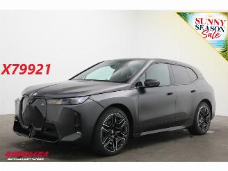 Auto incidentate BMW iX xDrive M70 112 kWh HUD Clima Cruise Navi SHZ LrHZ Leder Memory H/K PDC 2026/4