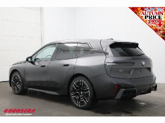 BMW iX xDrive M70 112 kWh HUD Clima Cruise Navi SHZ LrHZ Leder Memory H/K PDC picture 4