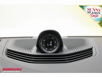 Porsche Taycan 4 93 kWh Fahrbereit! Sport Chrono PDLS Pano ACC Bose 360° picture 40