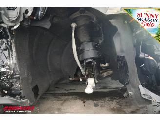 Porsche Taycan 93.4 kWh Performancebatterie+ Pano LED ACC Bose Camera SHZ picture 9