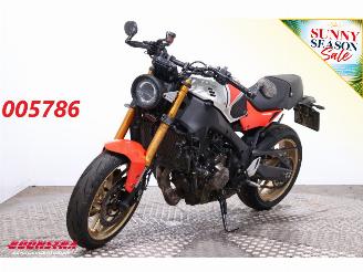 krockskadad bil motor Yamaha  XSR900 ABS LED Cruise Quickshift Heizgriffe 2024/3
