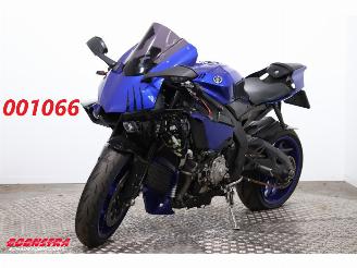 škoda motocykly Yamaha  R1 ABS LED Arrow 2015/1