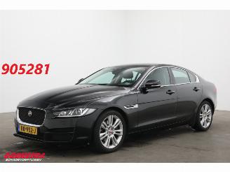 škoda osobní automobily Jaguar XE 2.0 AUT Portfolio Clima Navi Cruise Leder SHZ PDC 2015/6