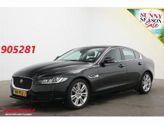 krockskadad bil auto Jaguar XE 2.0 AUT Portfolio Clima Navi Cruise Leder SHZ PDC 2015/6