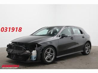 Voiture accidenté Mercedes A-klasse 200 AMG Teilediebstahl Upgrade Cruise Navi Camera PDC LMV 2018/12