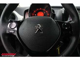 Peugeot 108 1.0 e-VTi Allure TOP! Open dak Cruise Airco Bluetooth LMV picture 20