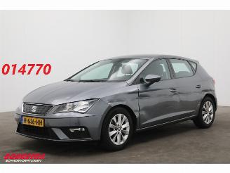 Vaurioauto  passenger cars Seat Leon 1.0 EcoTSI AUT Style Business Intense Clima Cruise Navi Apple/Andriod PDC 2017/10