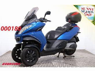 Tweedehands motor Peugeot Metropolis 400i 2013/4