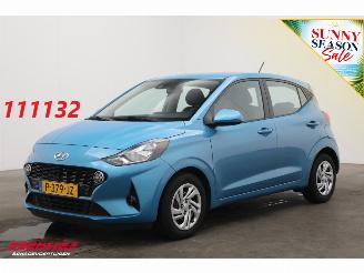 Damaged car Hyundai I-10 1.0 Comfort Apple/Android Airco Cruise 2022/4