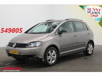 Damaged car Volkswagen Golf plus 1.2 TSI DSG Trendline Cruise Clima Navi SHZ PDC 2013/2