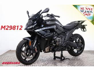 krockskadad bil motor BMW  R 1300 RS Triple Black 3X Pakket Crusie Heizgriffe SHZ 2.405 km! 2025/10