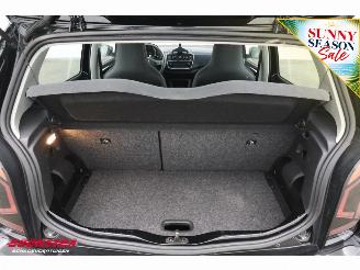 Volkswagen Up! 1.0 5-drs Airco 95.741 km! picture 24