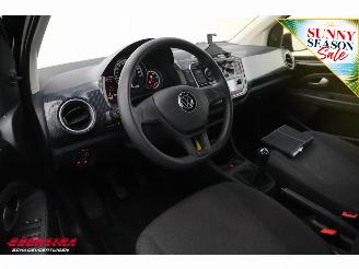 Volkswagen Up! 1.0 5-drs Airco 95.741 km! picture 19