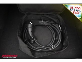Porsche Taycan 4S Bose PDLS Pano Navi 360° Memory SHZ LrHZ Apple/Android picture 38