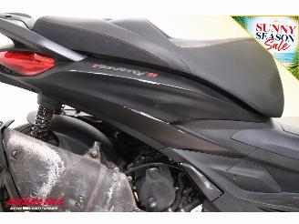 Piaggio Beverly 400 HPE picture 11