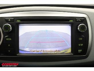 Toyota Yaris 1.5 Full Hybrid Aspiration 5-drs Cruise Clima Bluetooth Camera picture 32