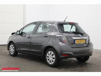Toyota Yaris 1.5 Full Hybrid Aspiration 5-drs Cruise Clima Bluetooth Camera picture 4