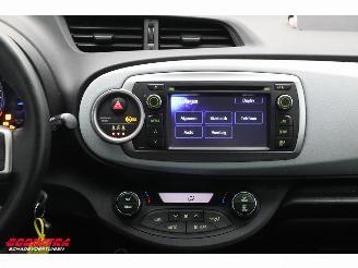 Toyota Yaris 1.5 Full Hybrid Aspiration 5-drs Cruise Clima Bluetooth Camera picture 24