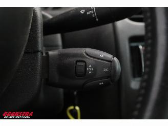 Peugeot 206 CC 1.6-16V Roland Garros Hardtop Clima Leder picture 14