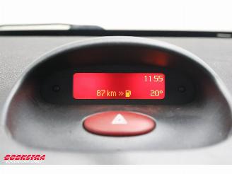 Peugeot 206 CC 1.6-16V Roland Garros Hardtop Clima Leder picture 15