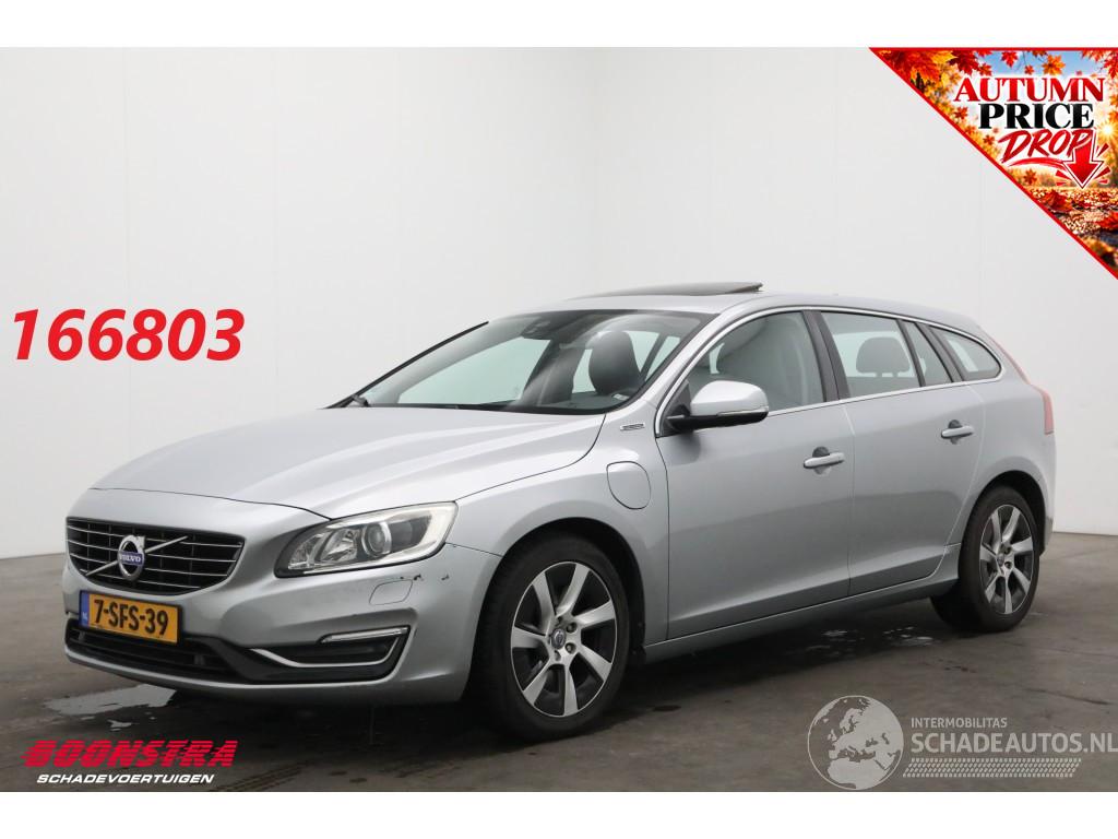 Volvo V-60 2.4 D6 AWD Plug-In Hybrid Summum Pano Navi Memory AHK SHZ Camera PDC Leder